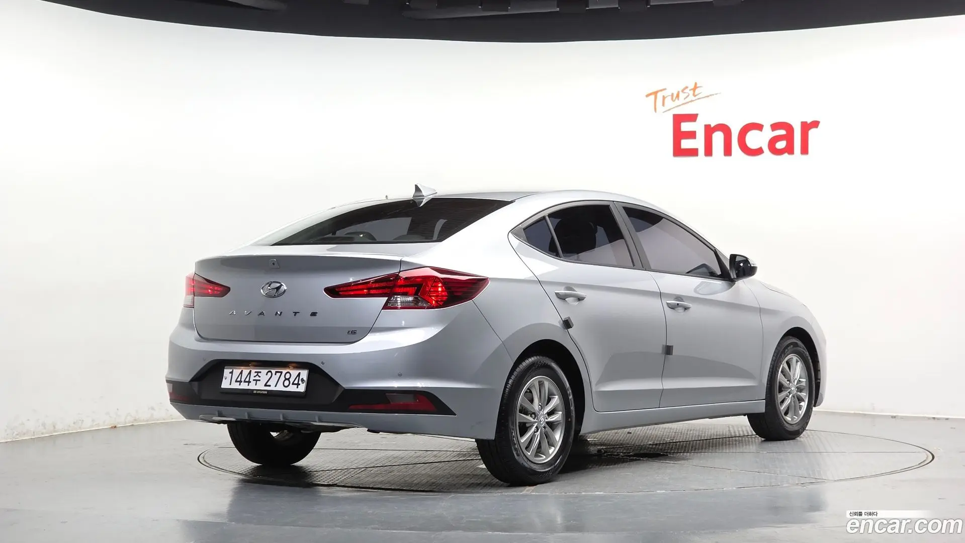 Hyundai AVANTE 1.6 2018