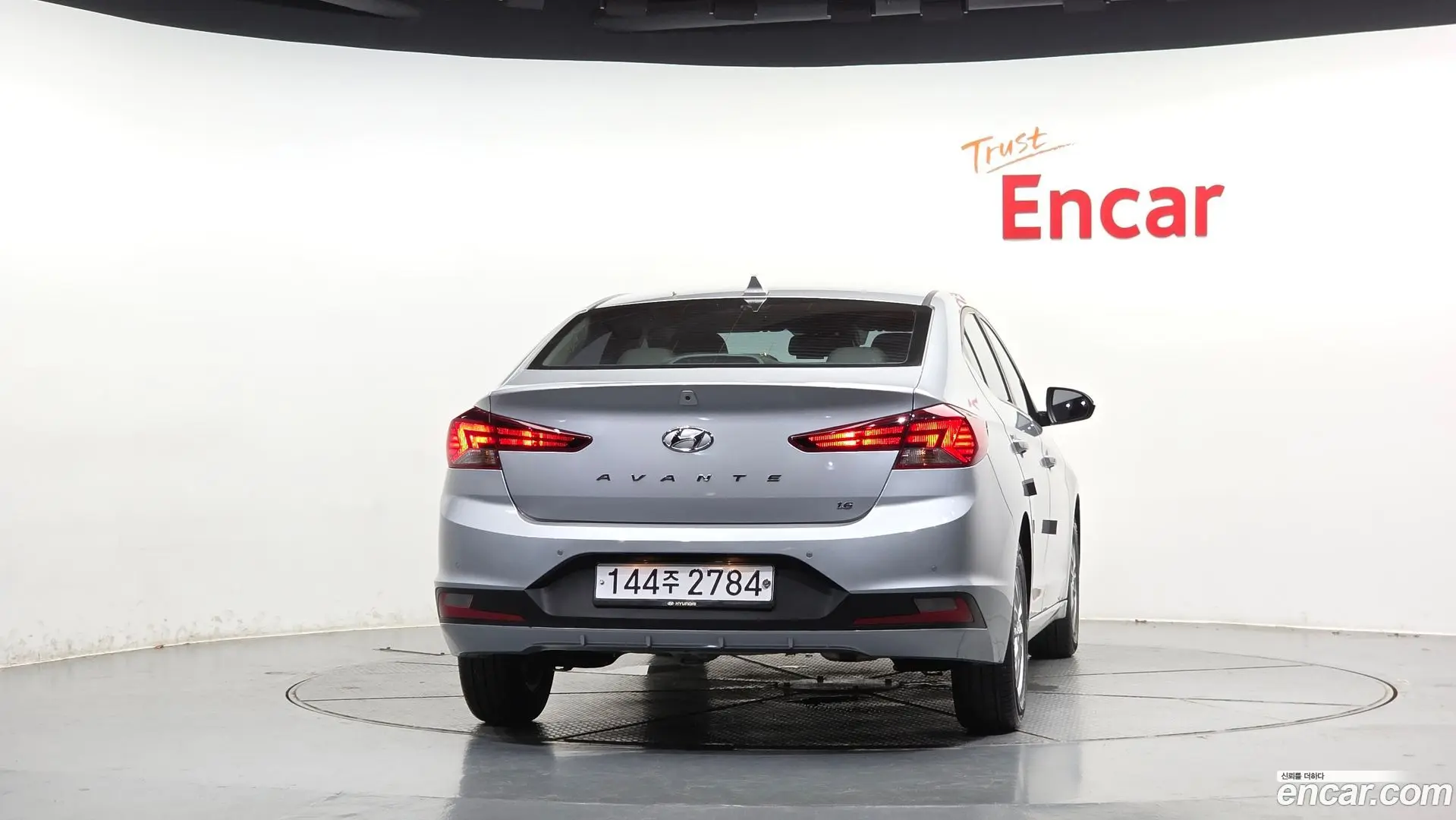 Hyundai AVANTE 1.6 2018