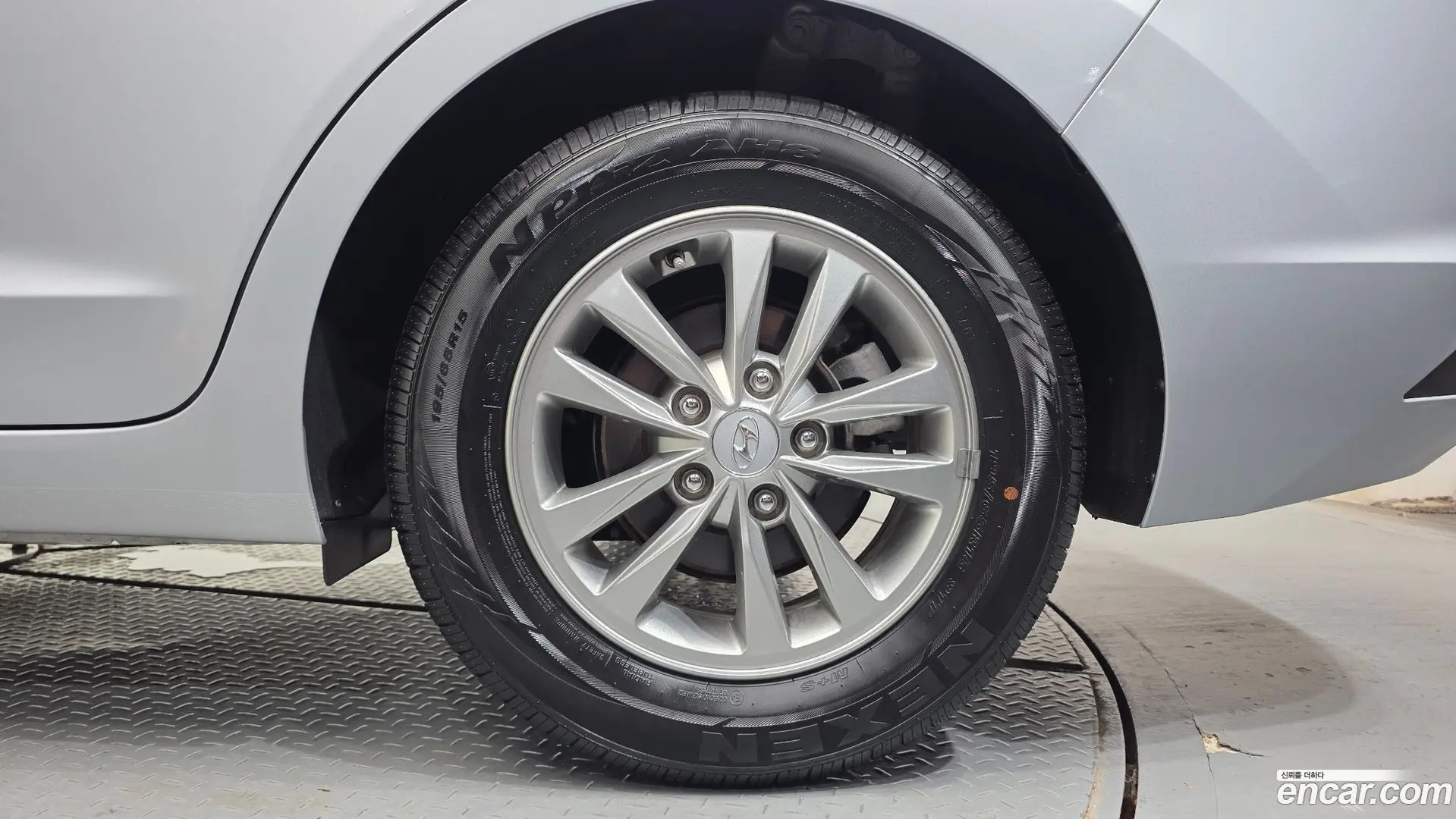 Hyundai AVANTE 1.6 2018