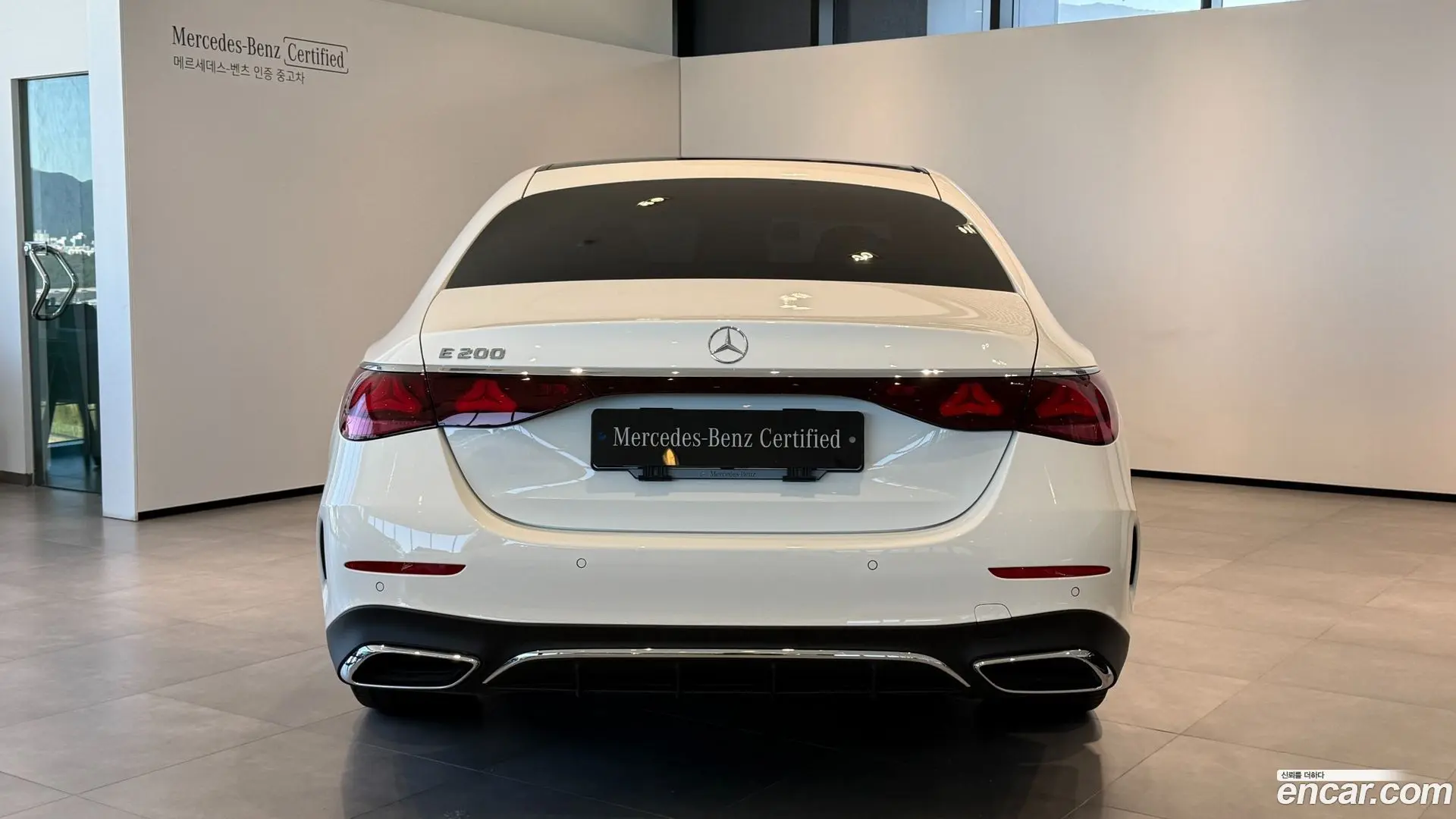 Mercedes-Benz E-Class E200 AMG Line 2024