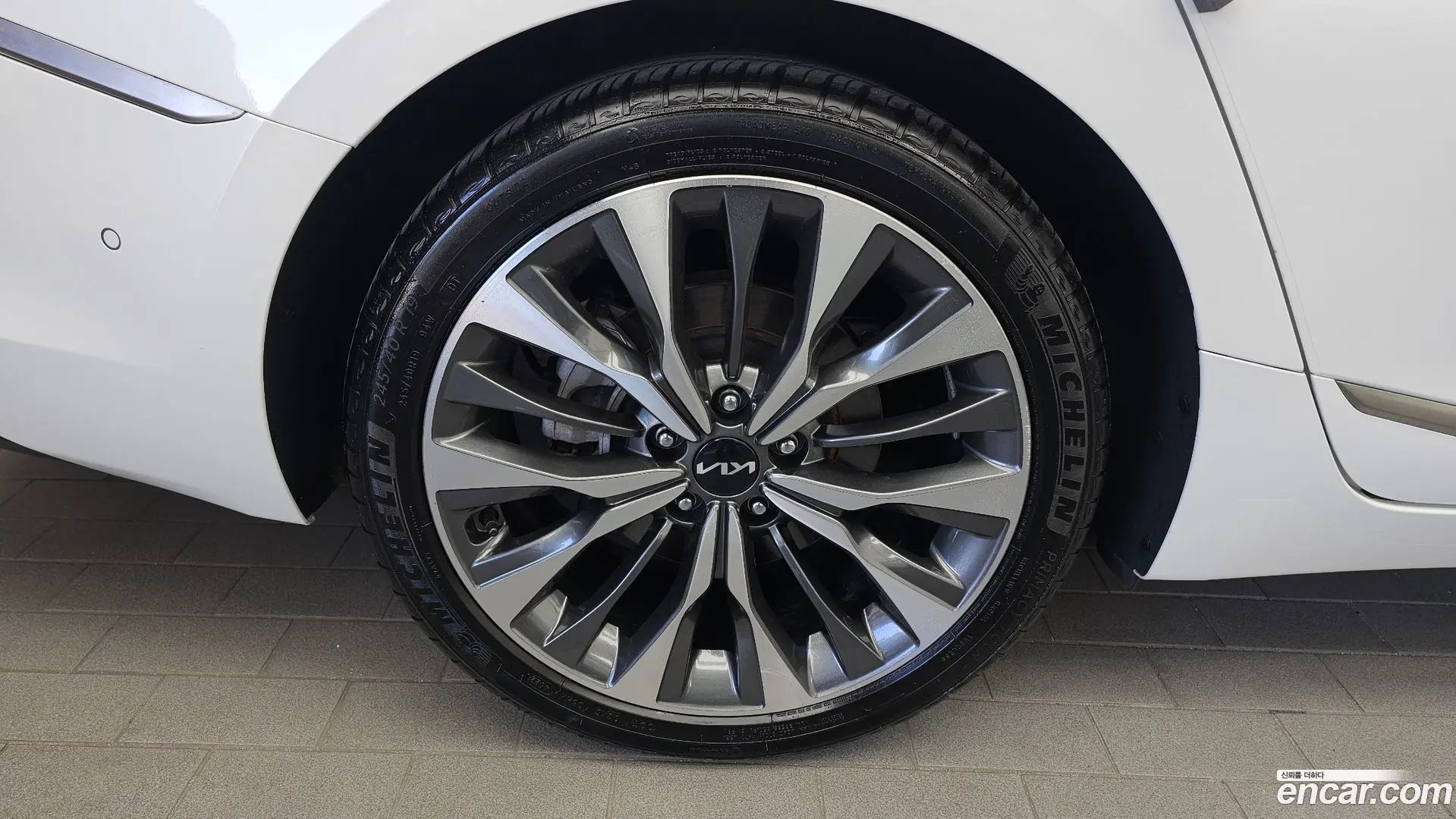 Kia K8 2.5 Gasoline 2WD 2021