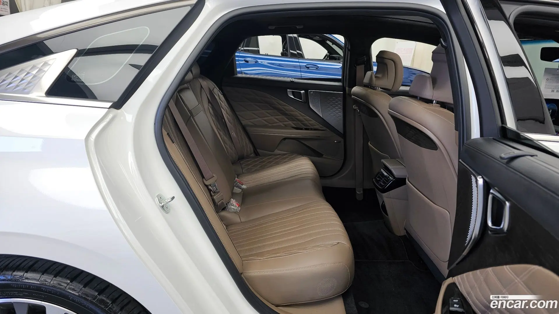 Kia K8 2.5 Gasoline 2WD 2021
