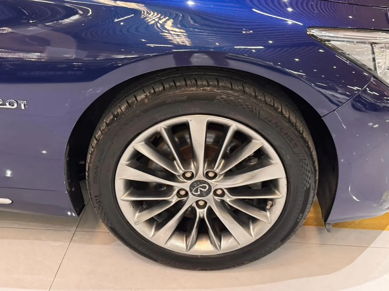 Infiniti Q50L 2021 2.0T