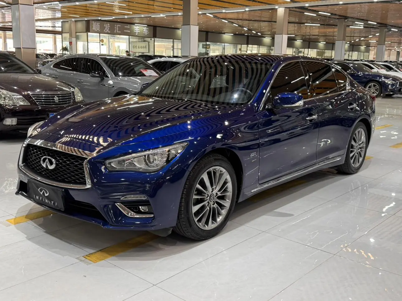Infiniti Q50L 2021 2.0T