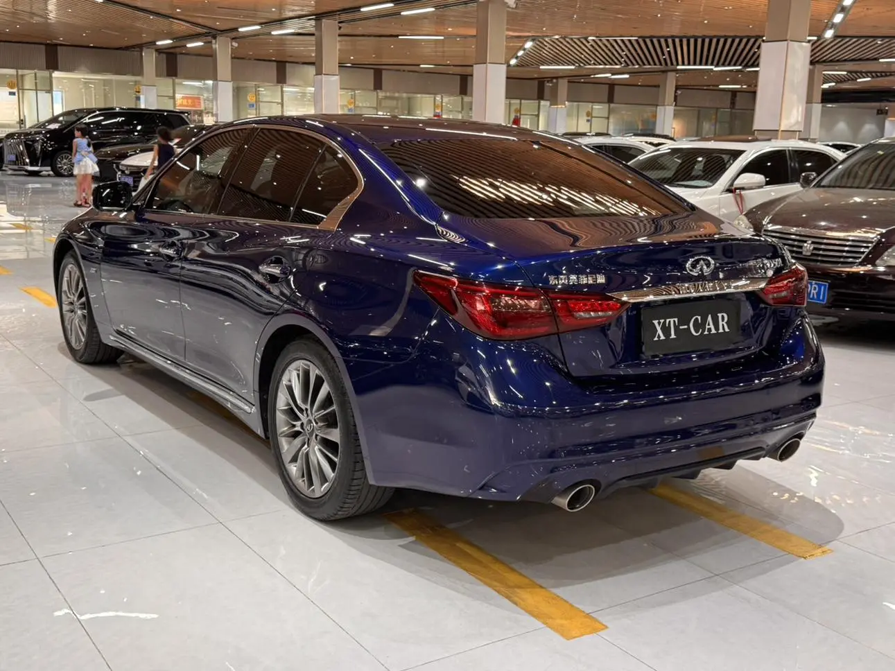 Infiniti Q50L 2021 2.0T