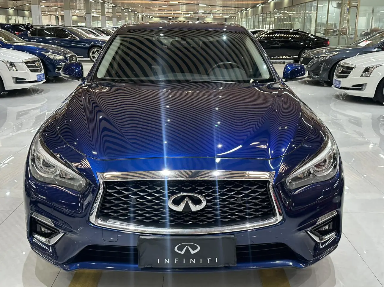 Infiniti Q50L 2021 2.0T