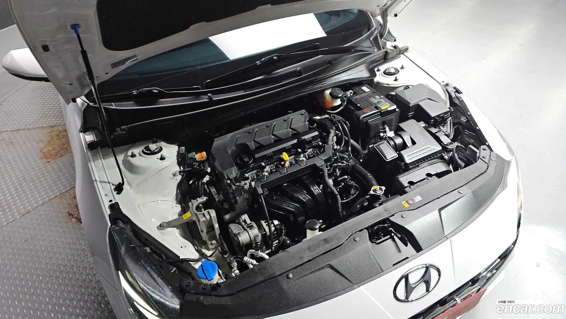 Hyundai AVANTE 1.6 2020