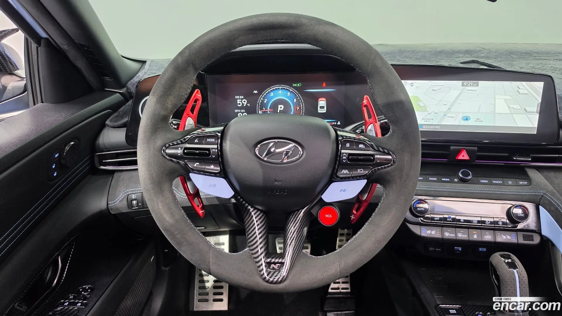 Hyundai AVANTE 2.0 N