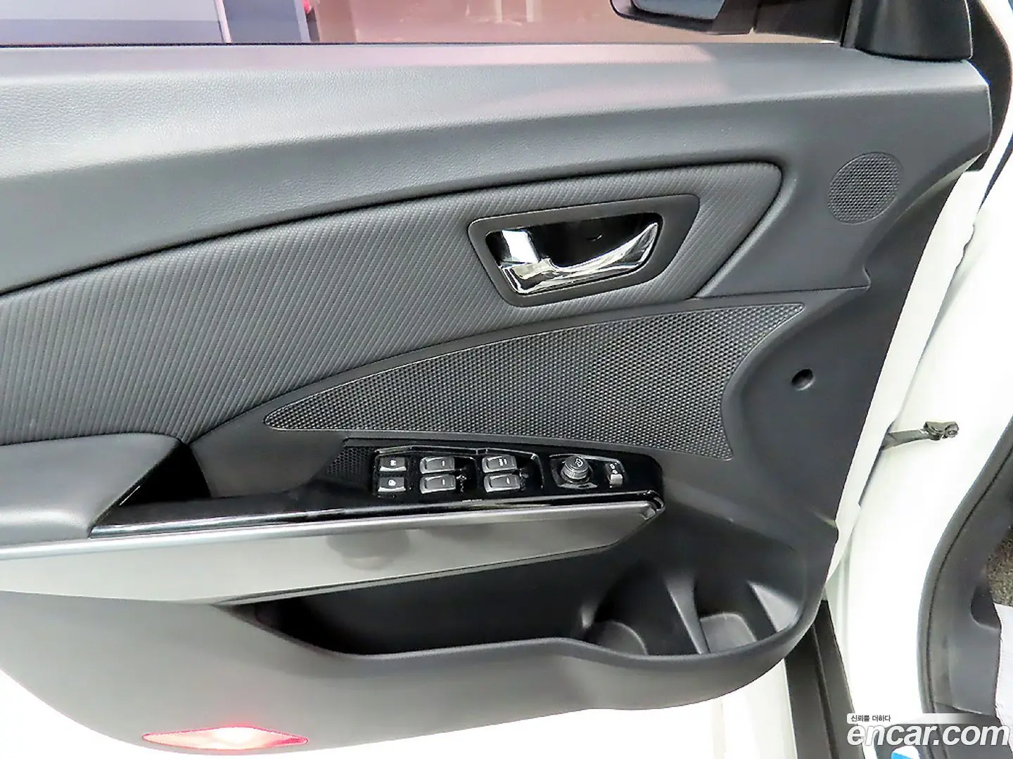 KG Mobility TIBOLI Gasoline 1.5 2WD 2019