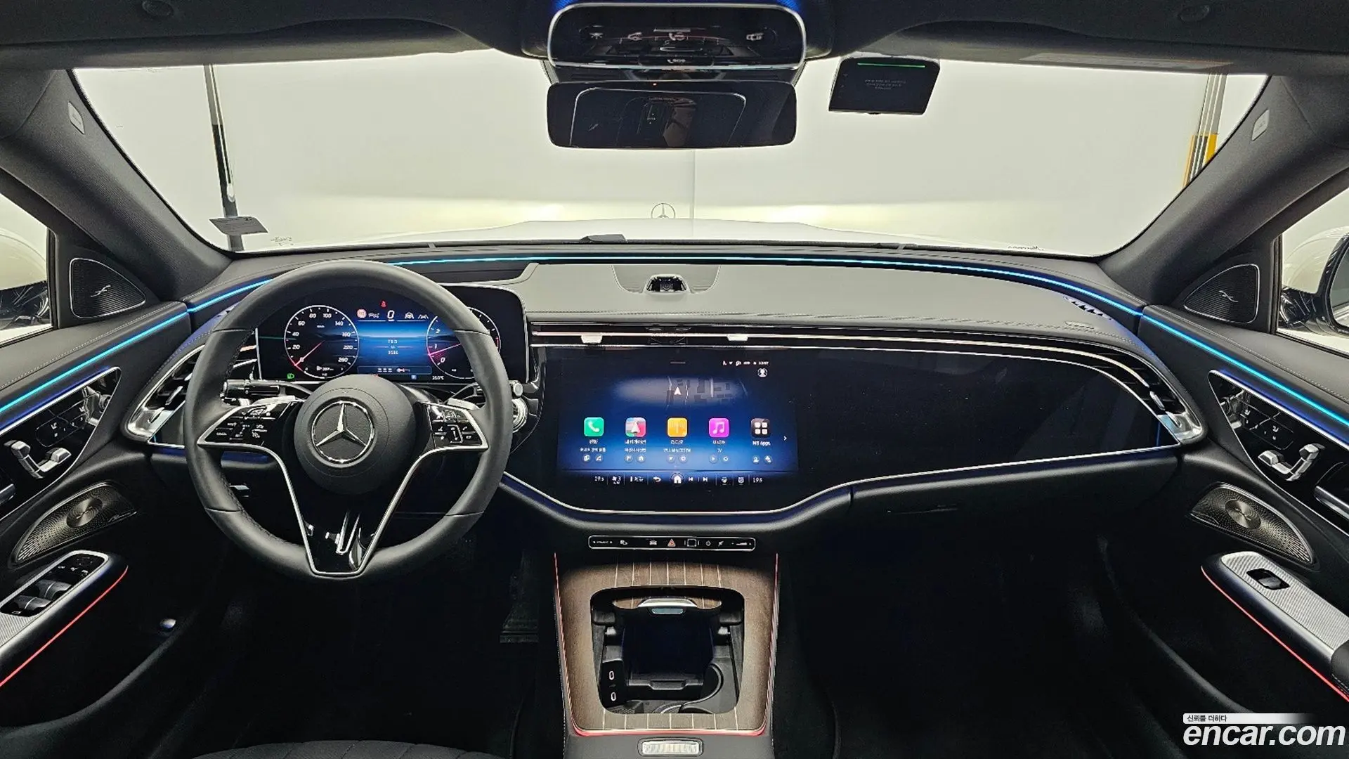 Mercedes-Benz E-Class E300 4MATIC Exclusive 2023