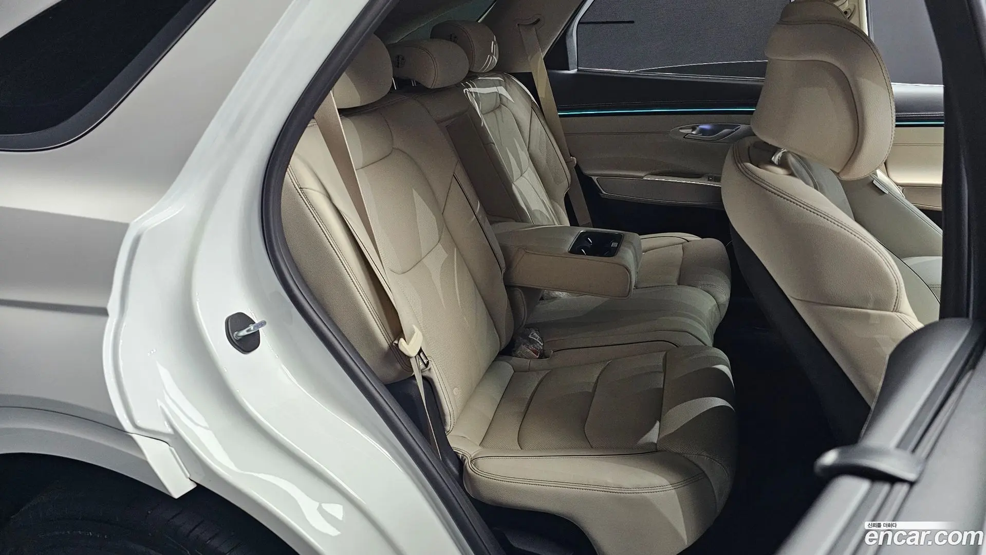 Genesis GV70 2.5T Gasoline 2WD