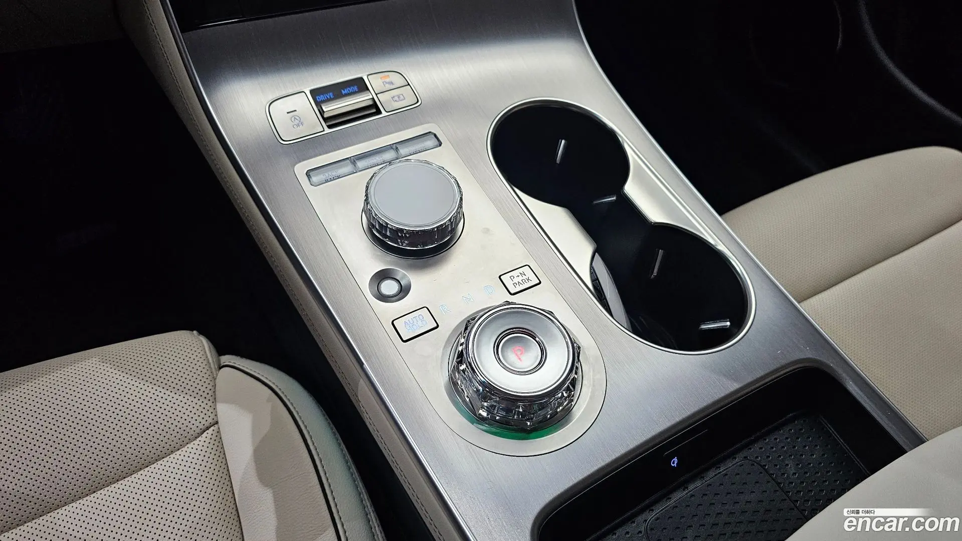 Genesis GV70 2.5T Gasoline 2WD
