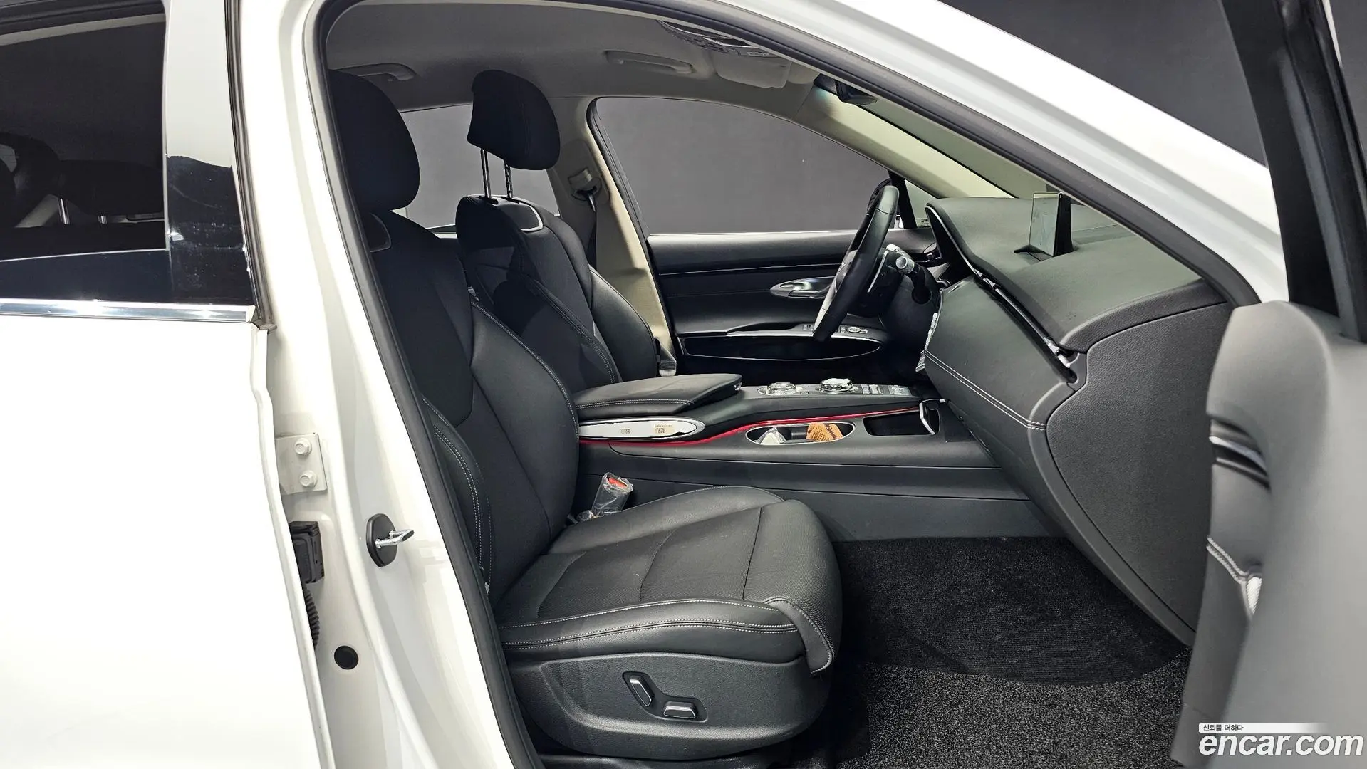 Genesis GV70 2.5T Gasoline 2WD