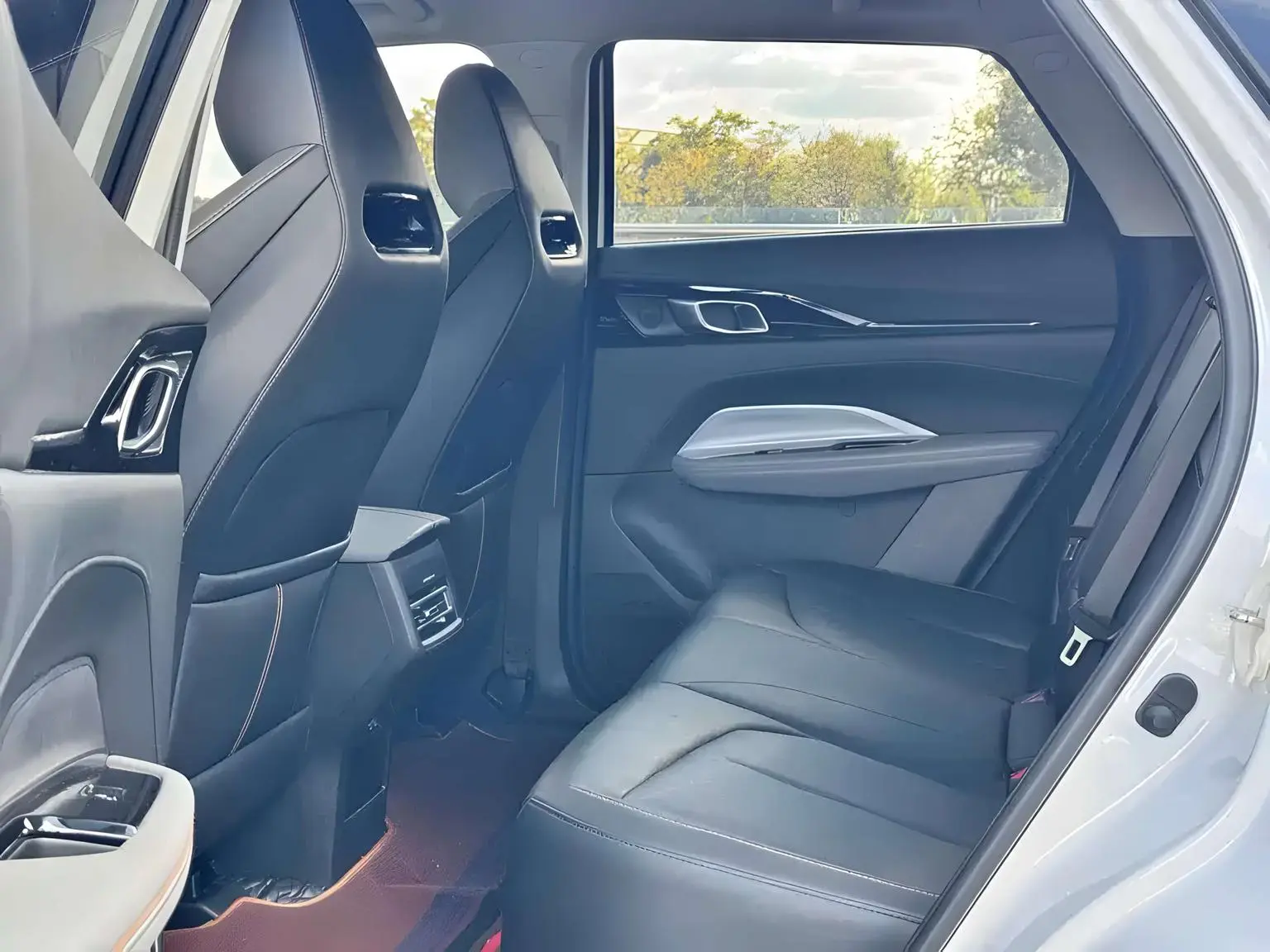 Changan Oshan Z6 2023 Blue Whale 1.5T DCT Smart Enjoy