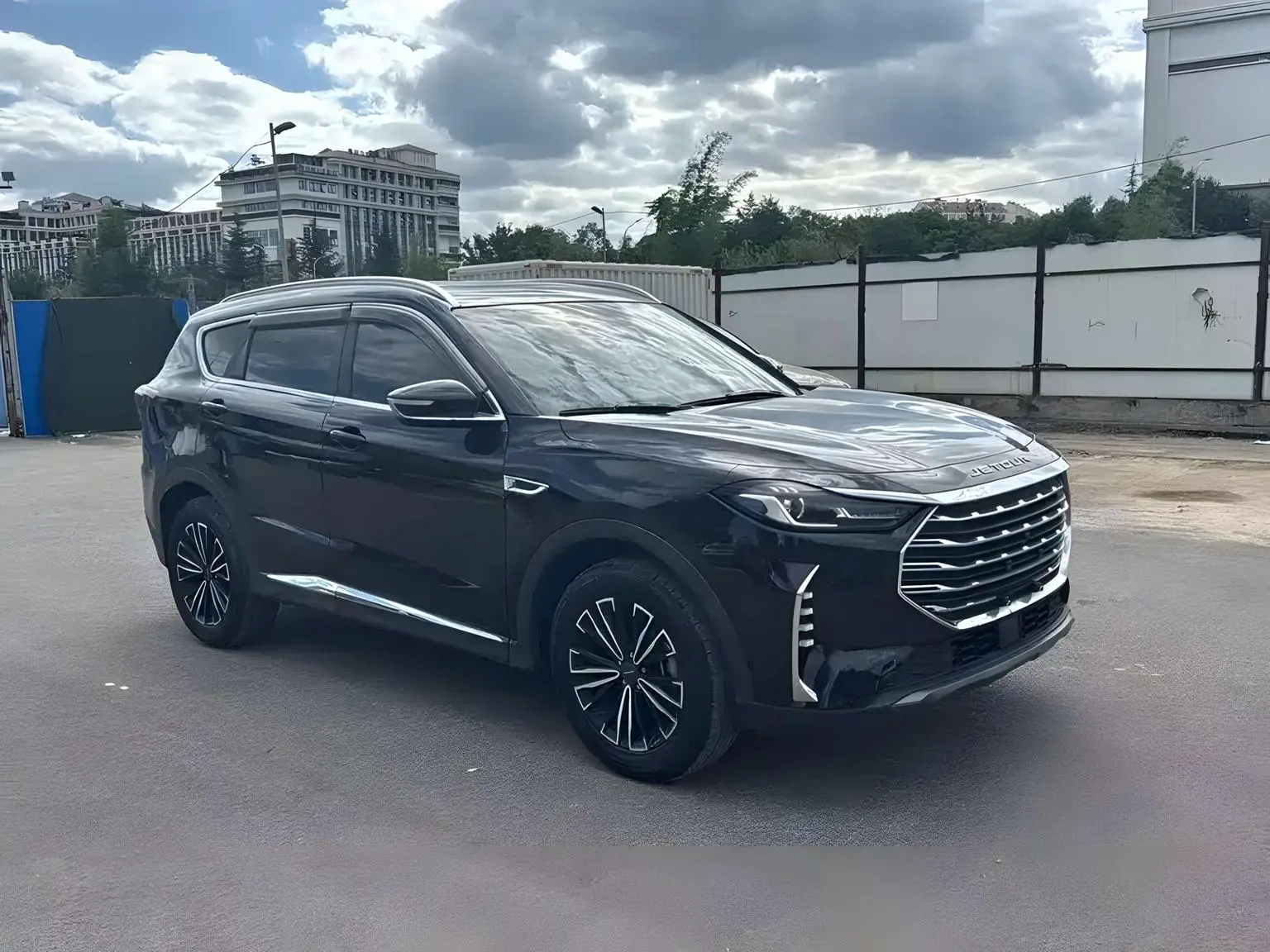 Jetour X70 PLUS 2021 1.6T DCT 7 seat