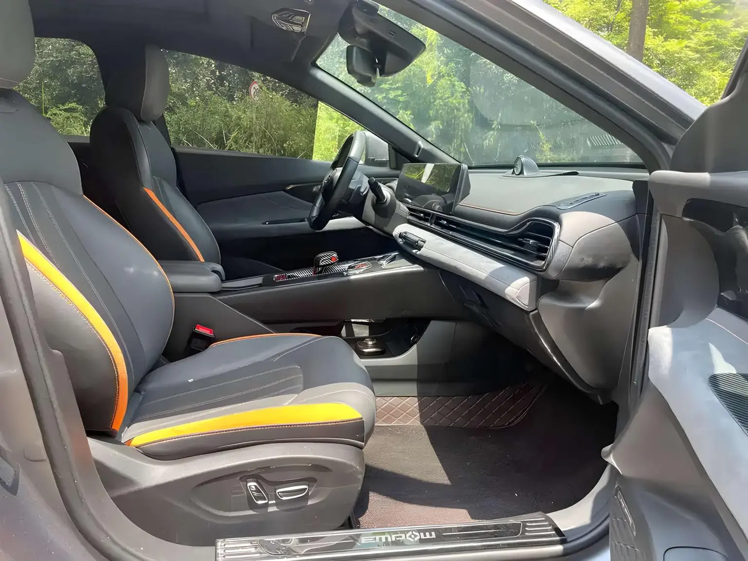 GAC Trumpchi Empow 2022 270T J16 R-Style