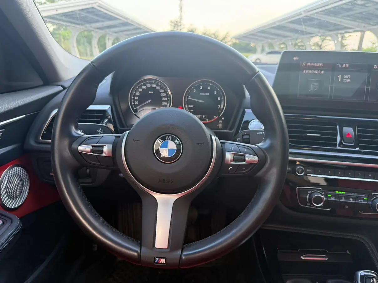 BMW 1 Series 2023 125i M Sport Shadow Night