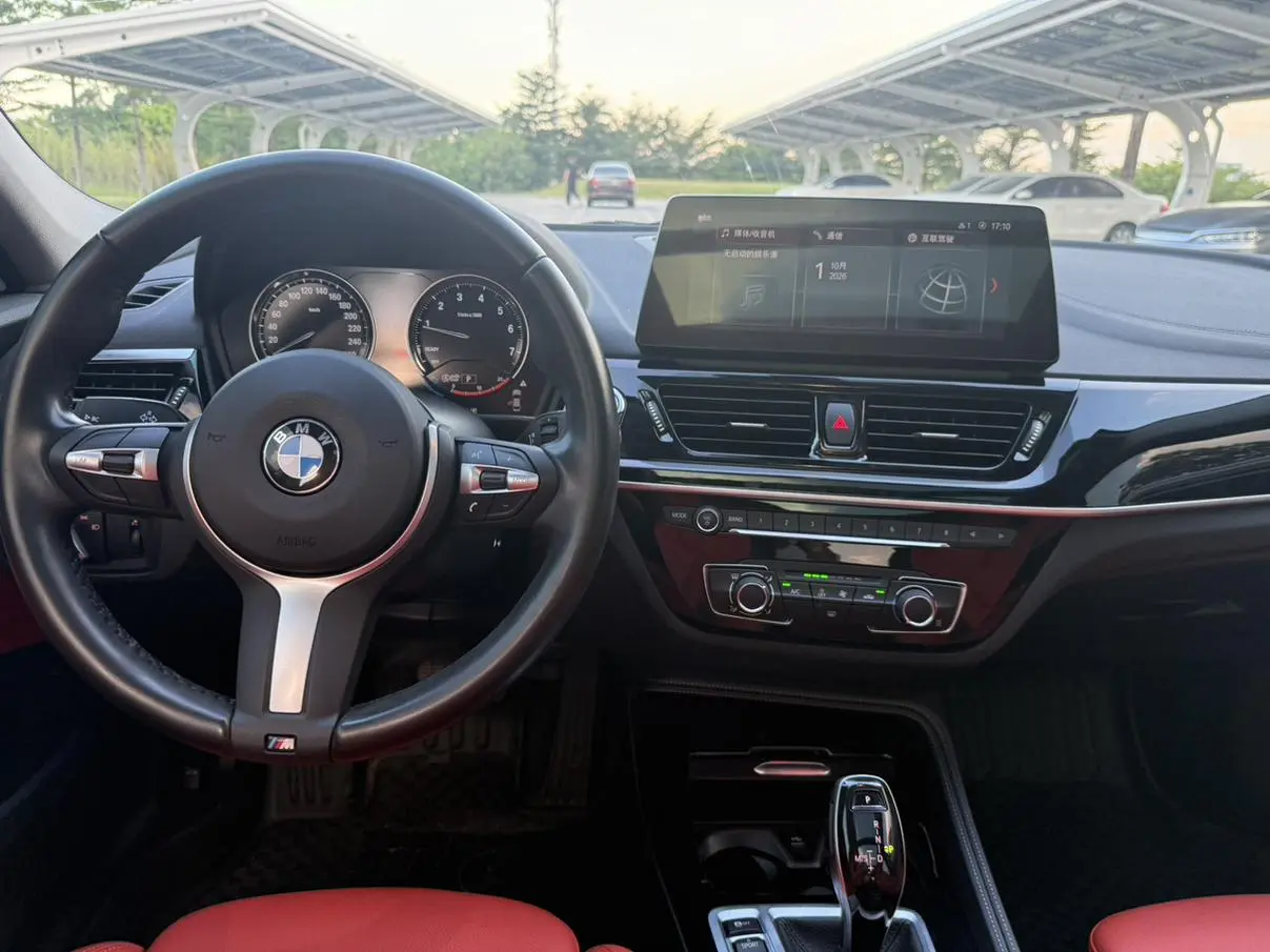 BMW 1 Series 2023 125i M Sport Shadow Night