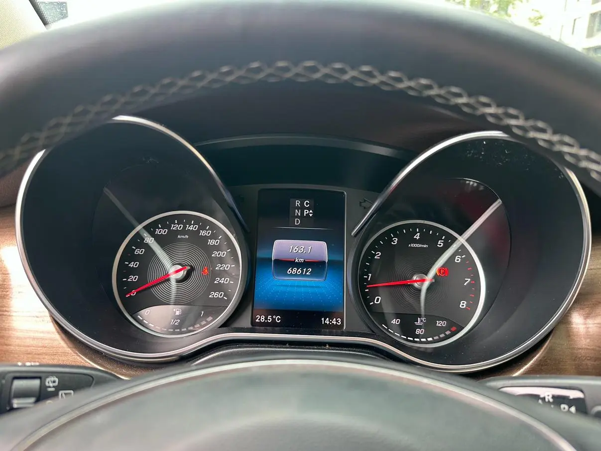 Mercedes-Benz V Class 2021 V 260 L LWB Luxury