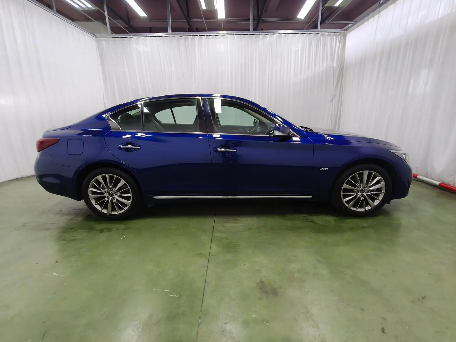 Infiniti Q50L 2018 2.0T China VI