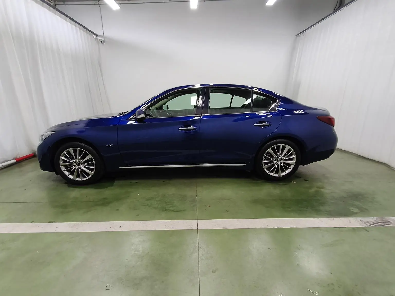 Infiniti Q50L 2018 2.0T China VI