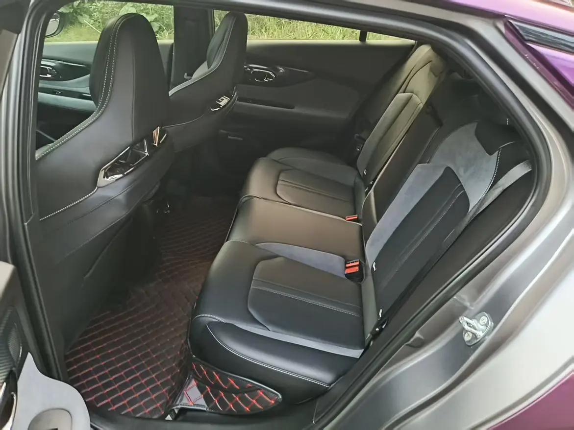 GAC Trumpchi Empow 2023 400T Auto R Max