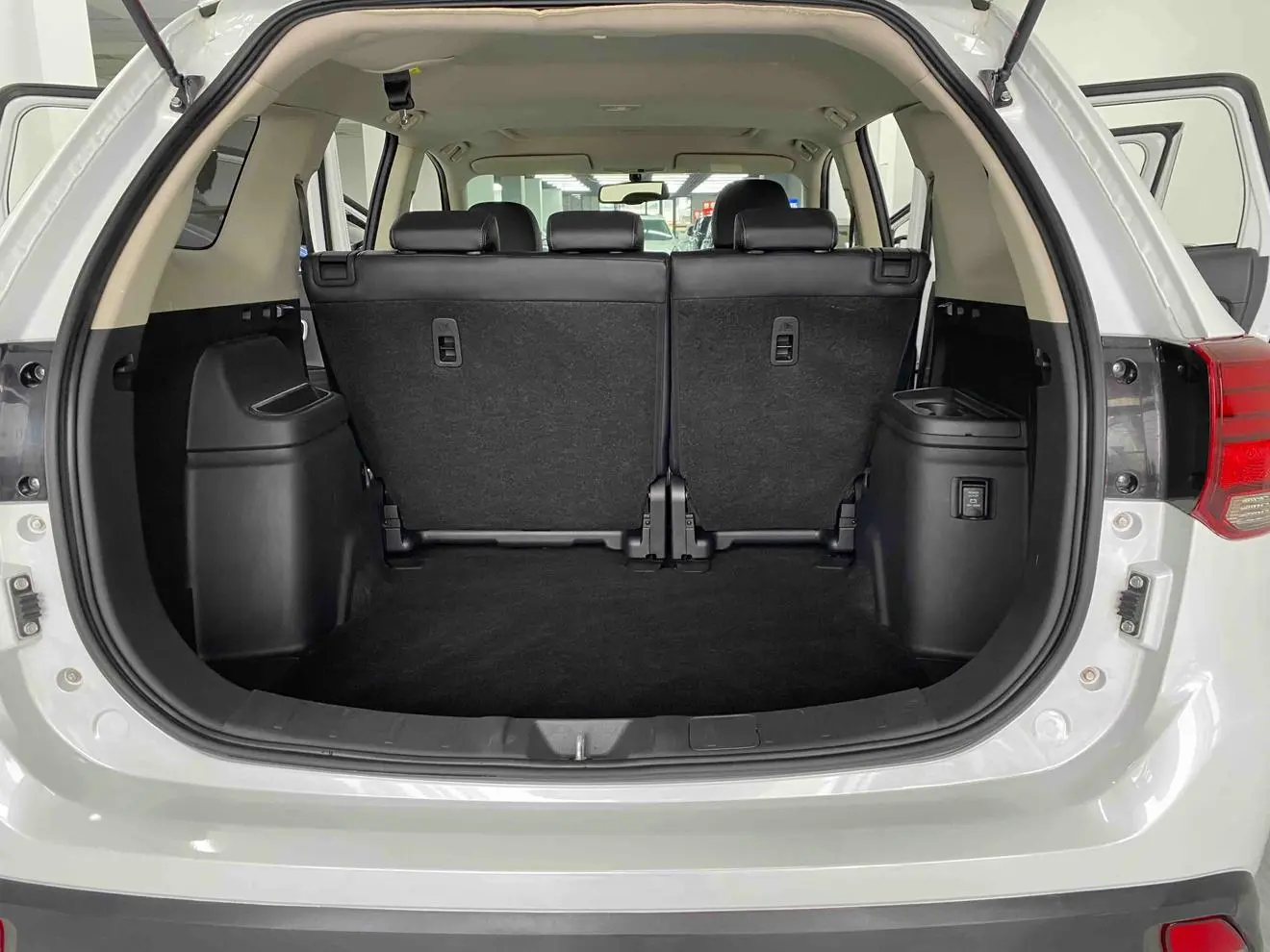 Mitsubishi Outlander 2019 2.0L 2WD Delight 5 seat China VI