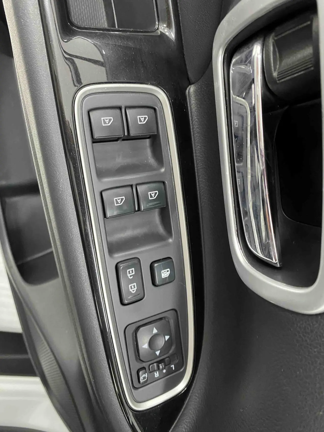 Mitsubishi Outlander 2019 2.0L 2WD Delight 5 seat China VI