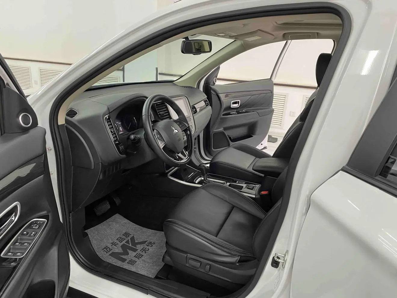 Mitsubishi Outlander 2019 2.0L 2WD Delight 5 seat China VI