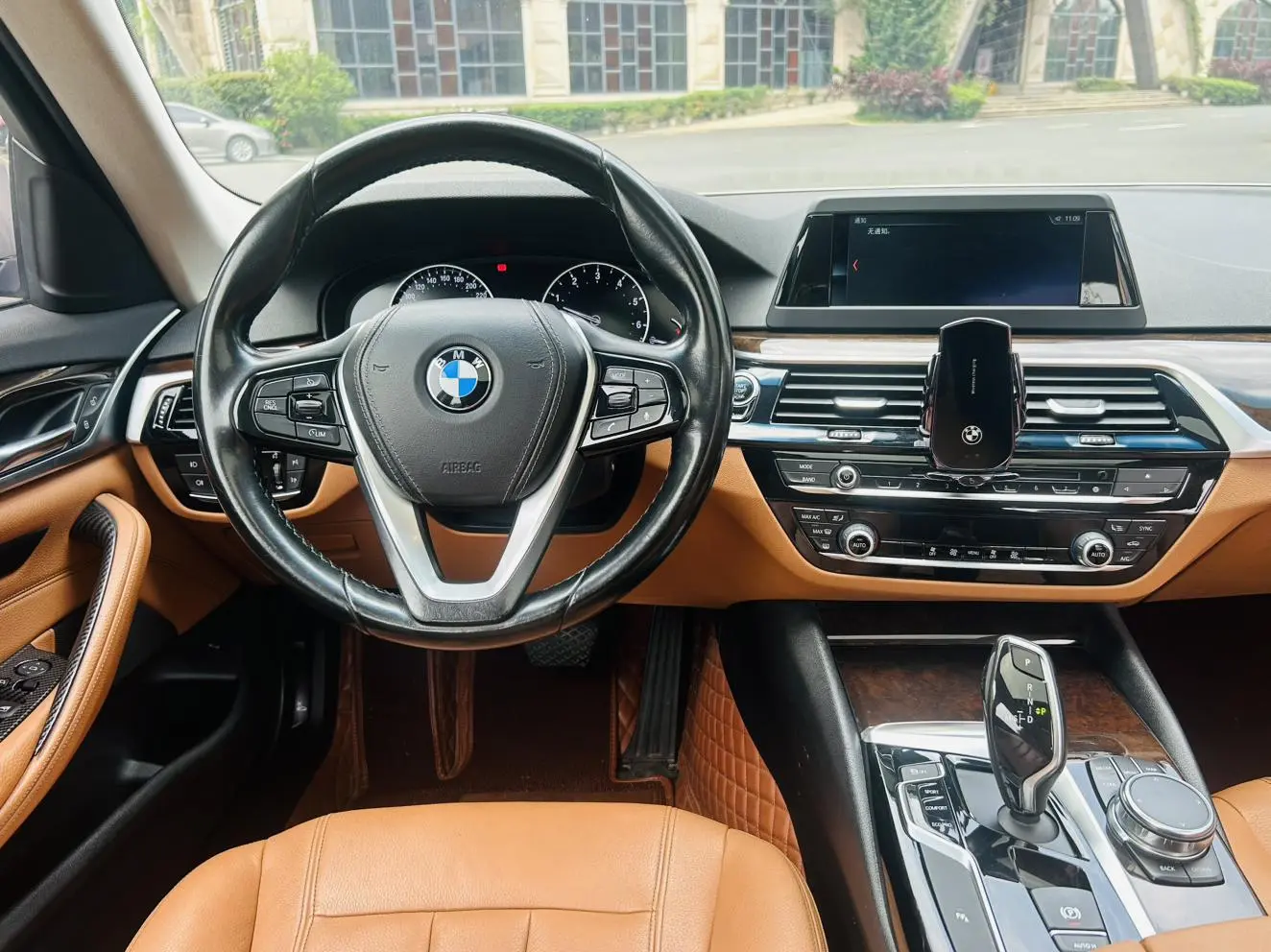 BMW 5 Series 2018 528Li Launch Special