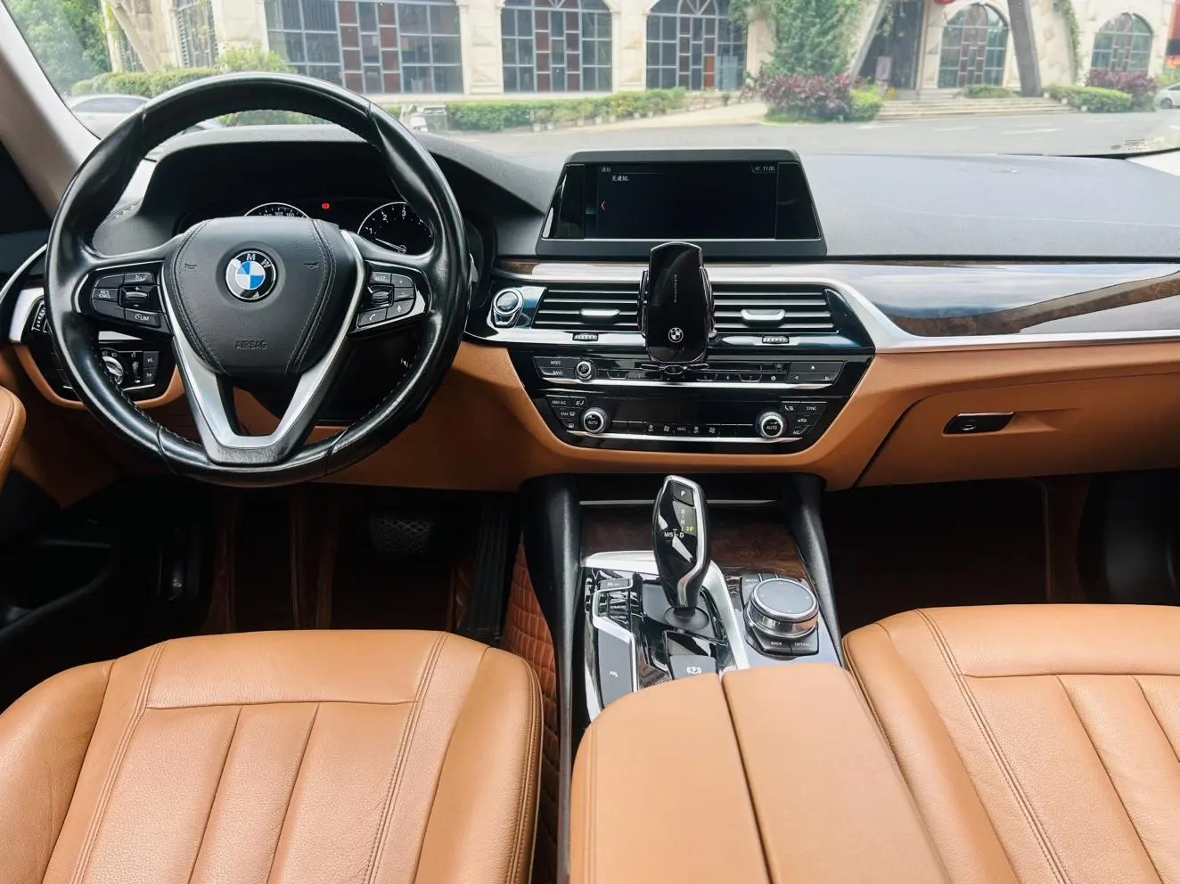 BMW 5 Series 2018 528Li Launch Special