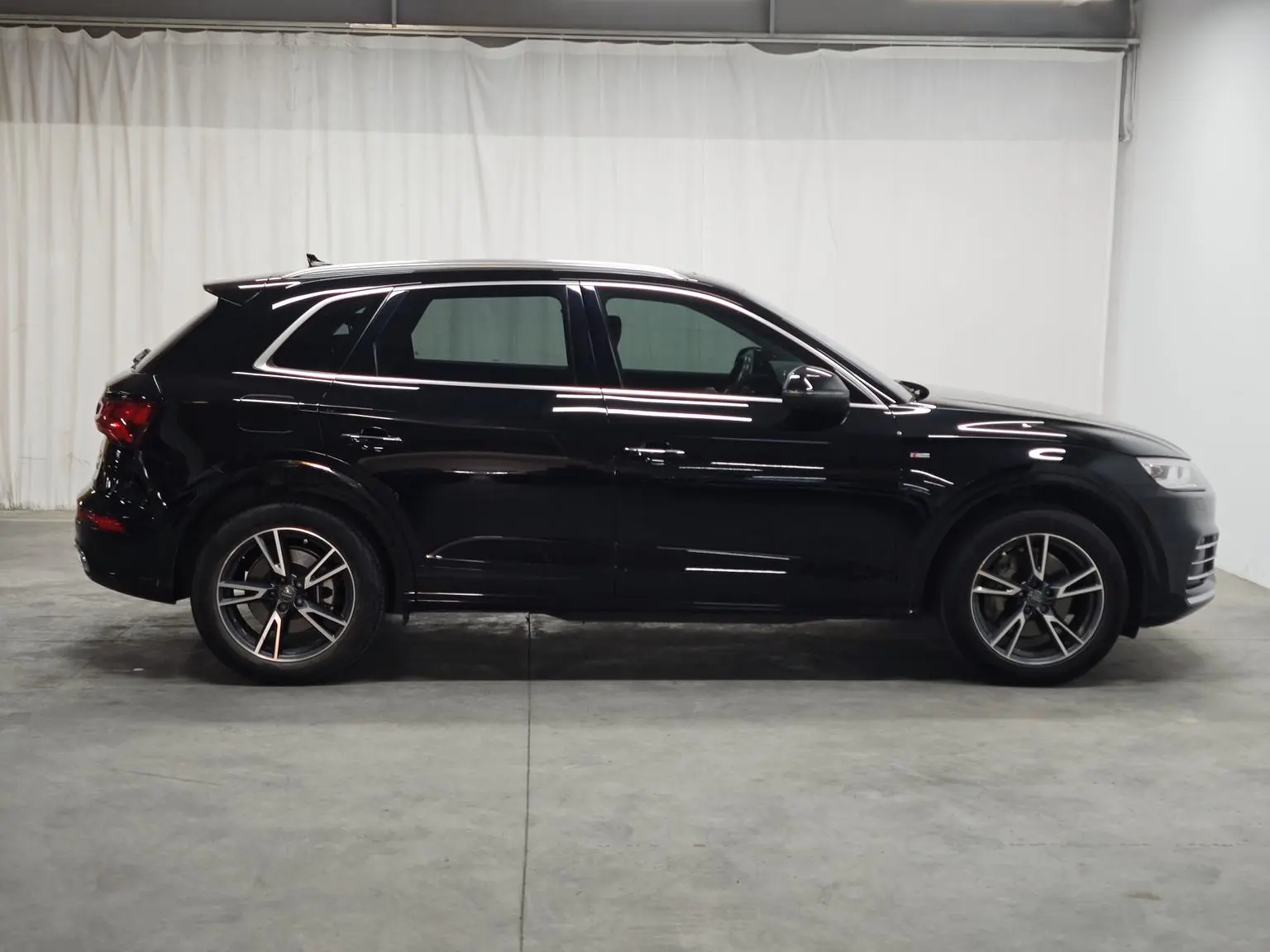 Audi Q5L 2020 Facelift 40 TFSI Fashion