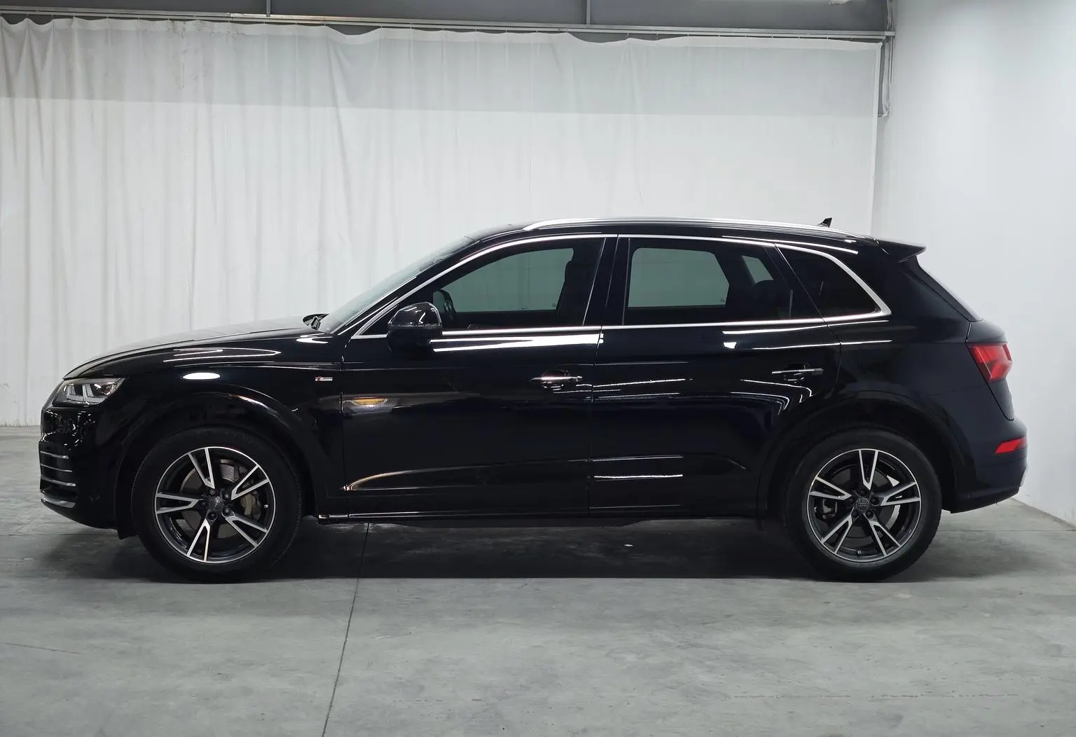 Audi Q5L 2020 Facelift 40 TFSI Fashion