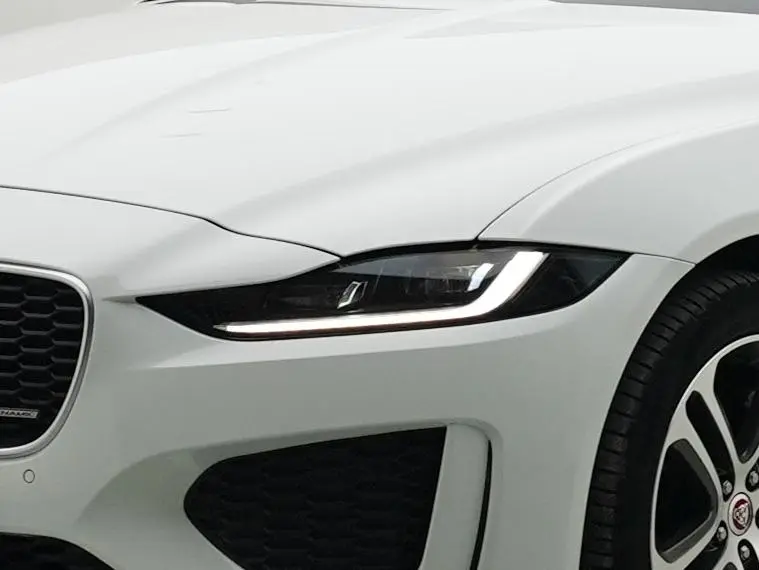 Jaguar XEL 2023 2.0T 250PS R-DYNAMIC S Progressive Sport