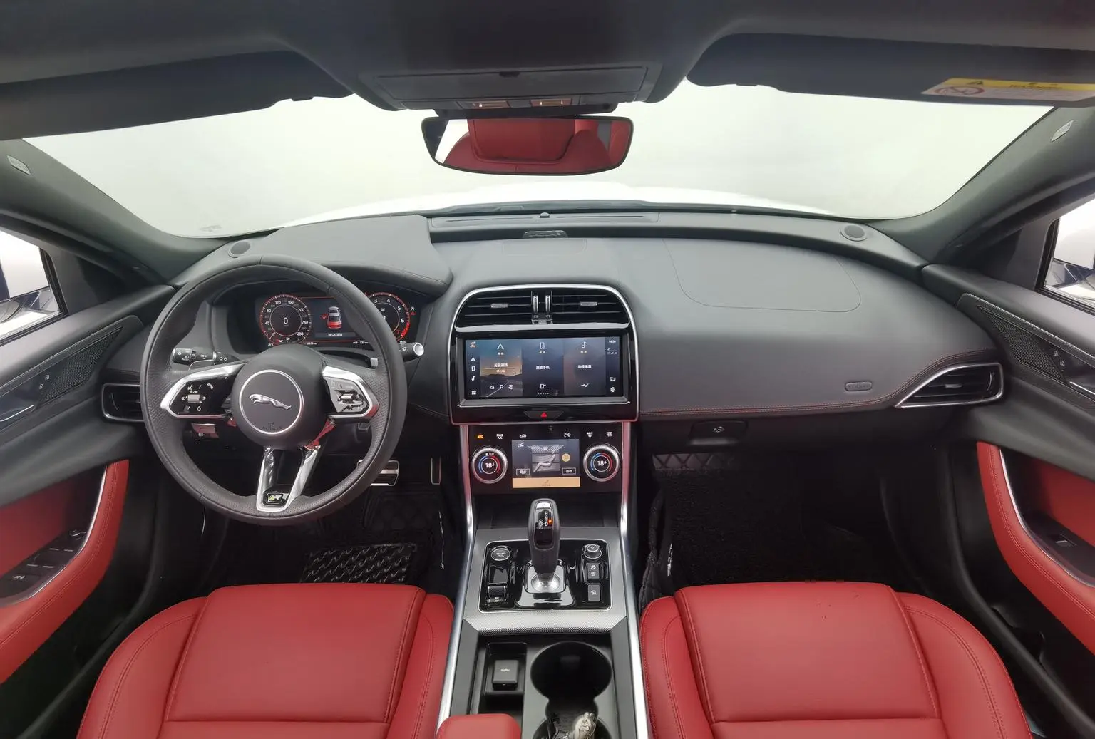 Jaguar XEL 2023 2.0T 250PS R-DYNAMIC S Progressive Sport