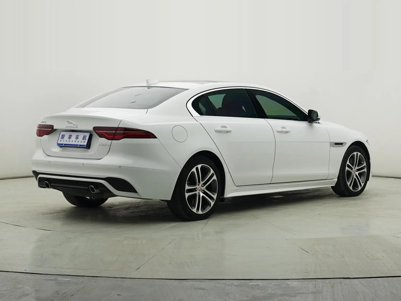 Jaguar XEL 2023 2.0T 250PS R-DYNAMIC S Progressive Sport