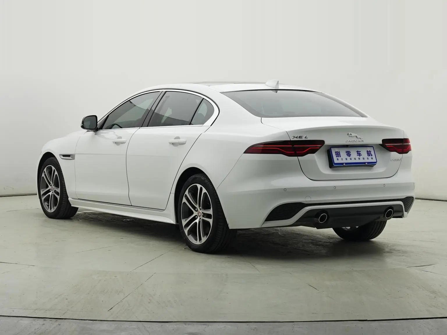 Jaguar XEL 2023 2.0T 250PS R-DYNAMIC S Progressive Sport