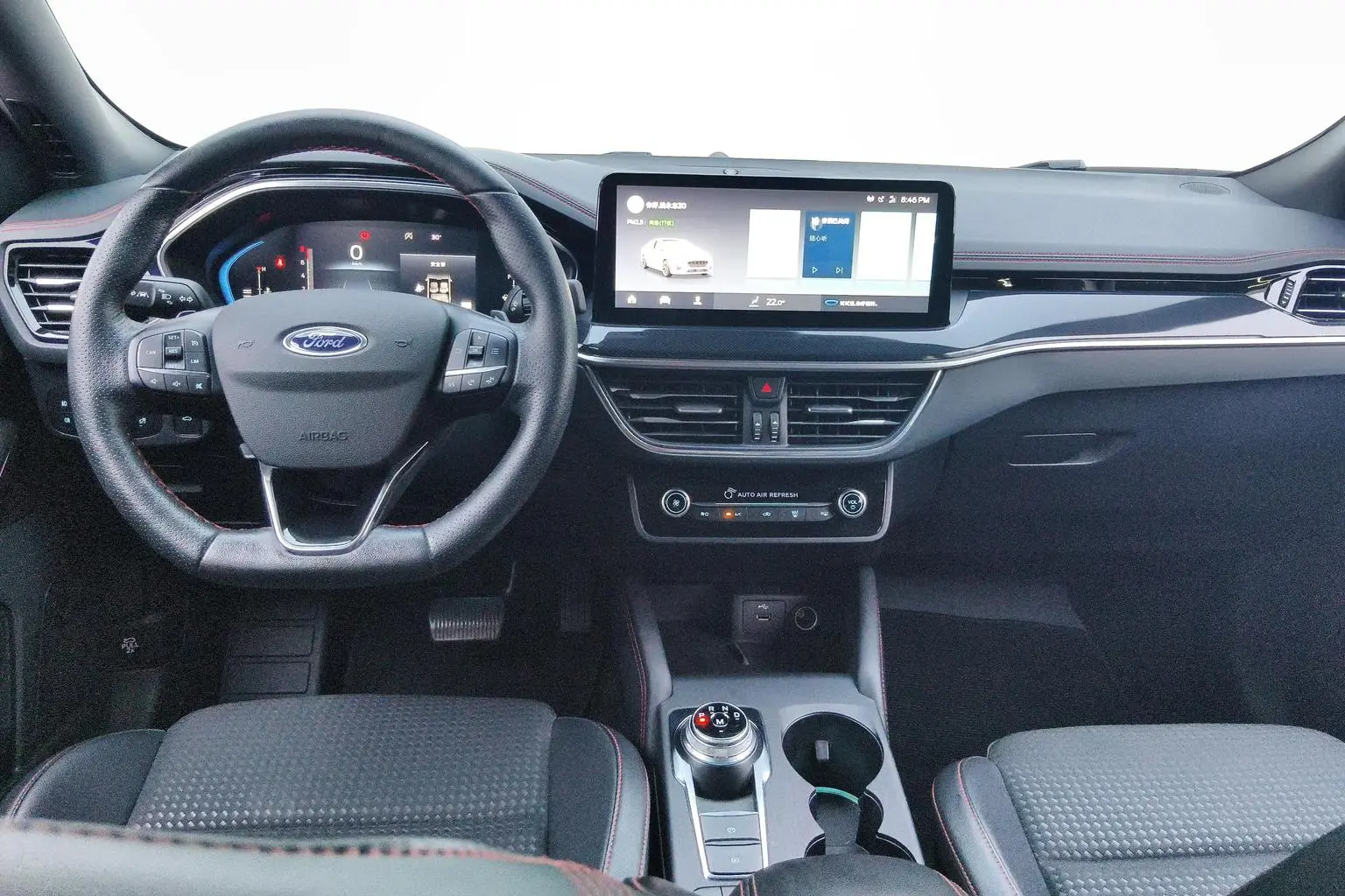 Ford Focus 2021 Sedan EcoBoost 180 Auto ST Line