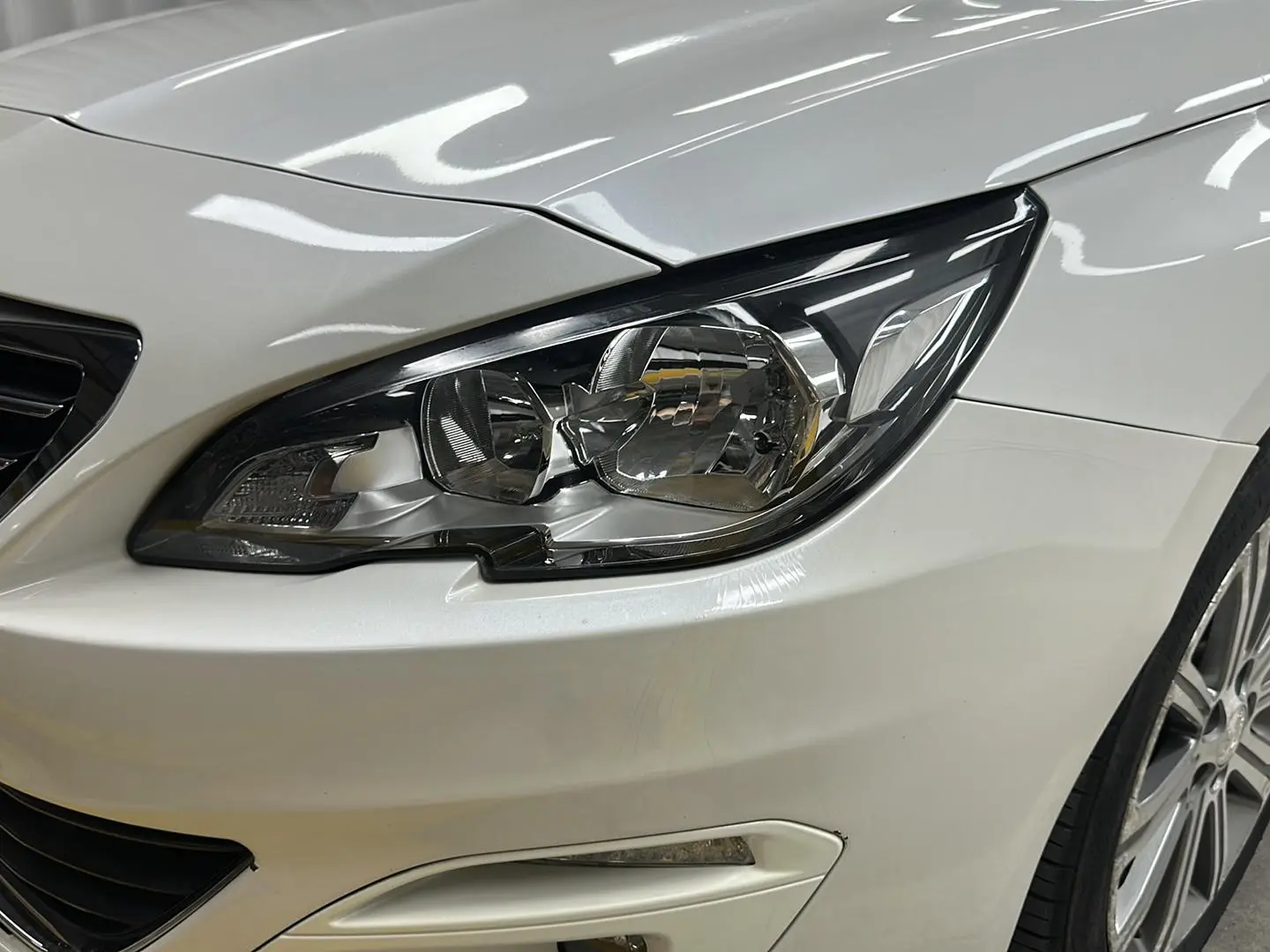 Peugeot 408 2018 350THP Auto Luxury