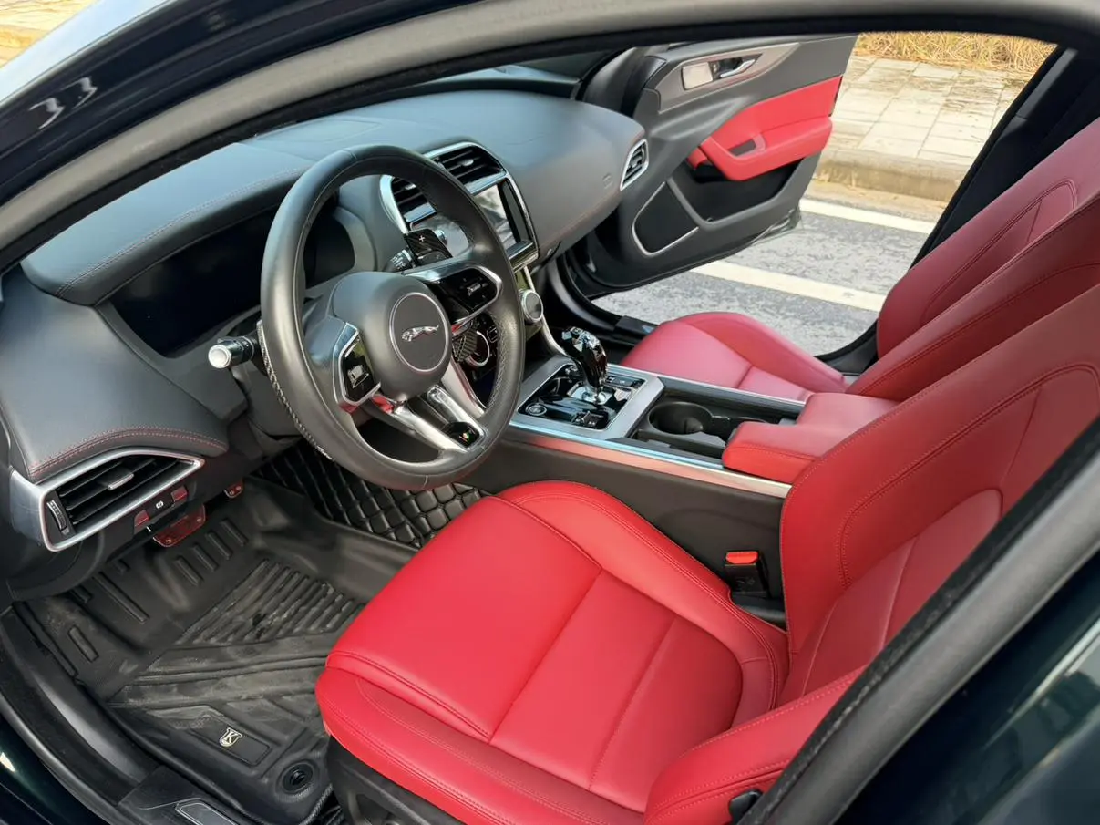 Jaguar XEL 2022 2.0T 250PS R-DYNAMIC S Progressive Sport
