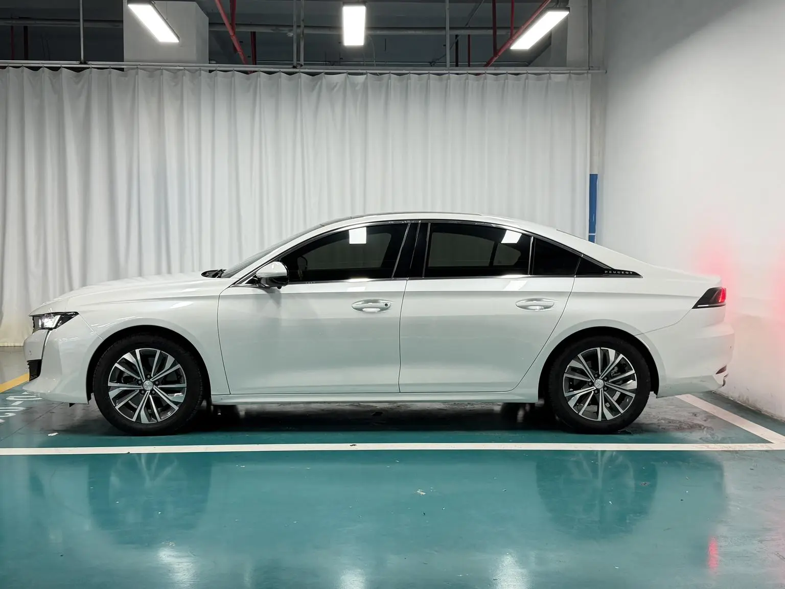 Peugeot 508L 2022 400THP PureTech