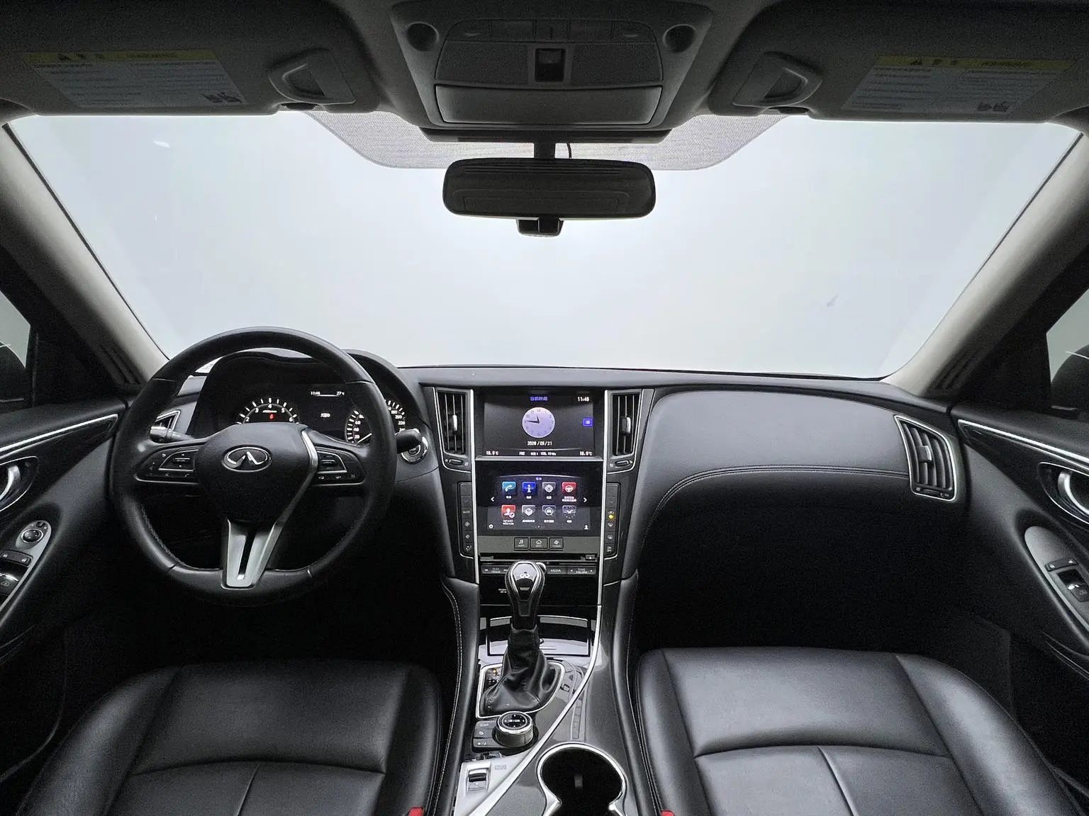 Infiniti Q50L 2018 2.0T Comfort China VI