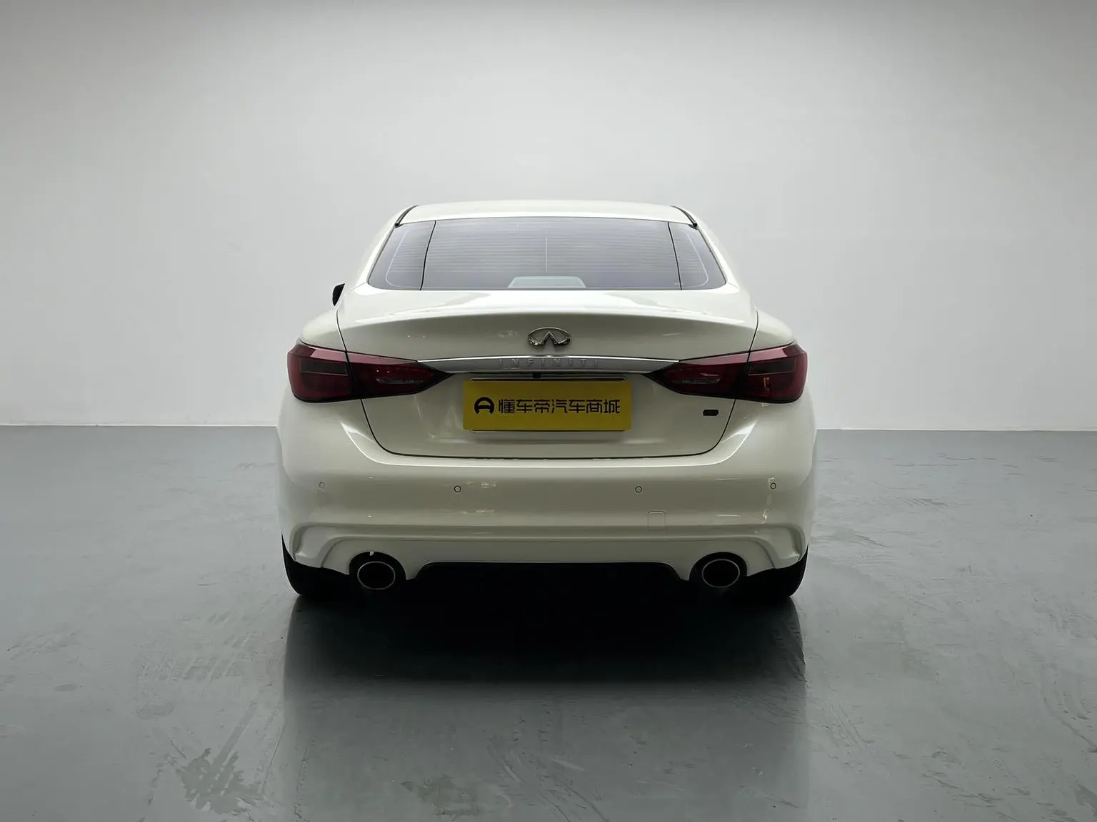 Infiniti Q50L 2018 2.0T Comfort China VI