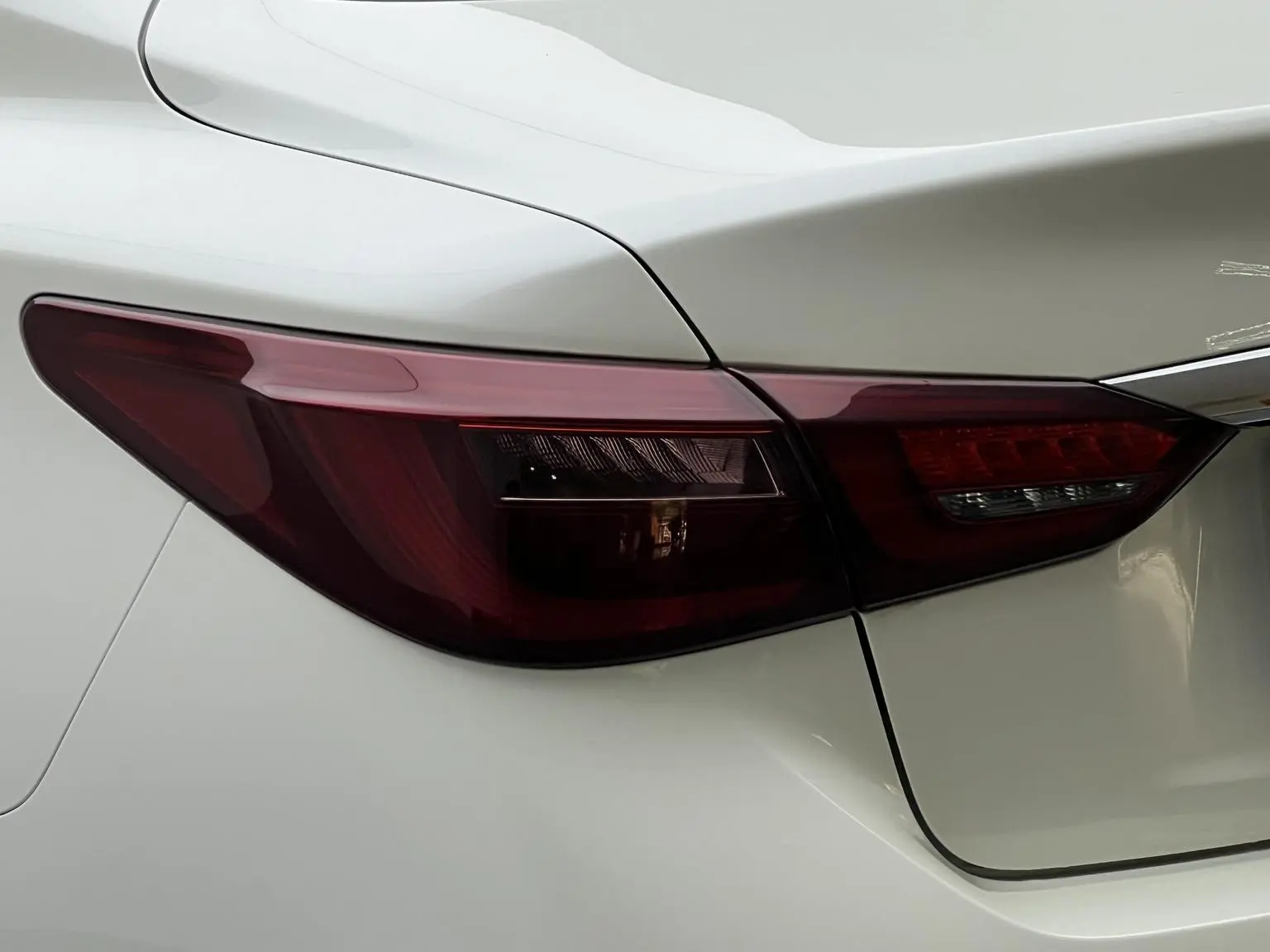 Infiniti Q50L 2018 2.0T Comfort China VI