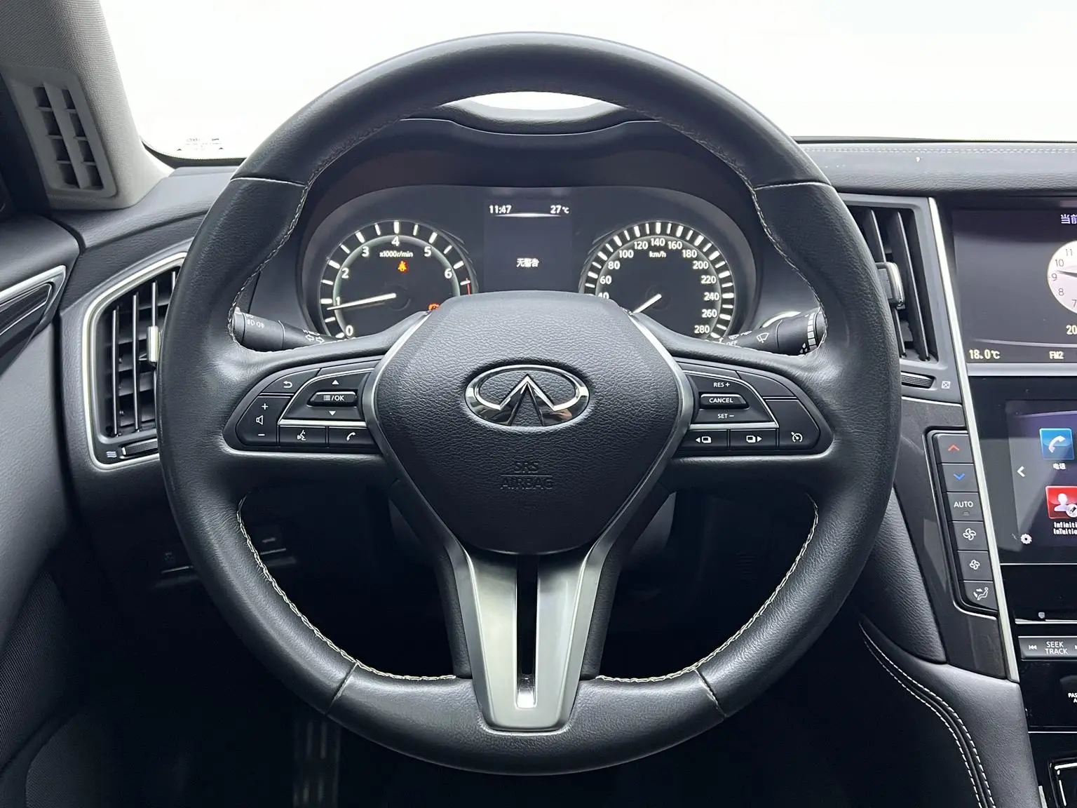 Infiniti Q50L 2018 2.0T Comfort China VI