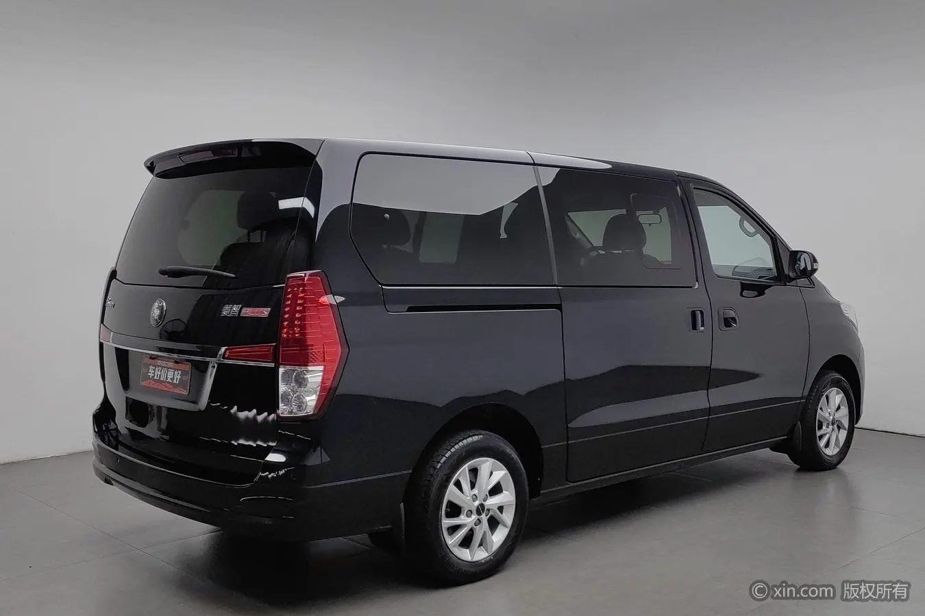 Dongfeng Forthing Smart PLUS 2021 Wagon 2.0L Manual Luxury 7 seat