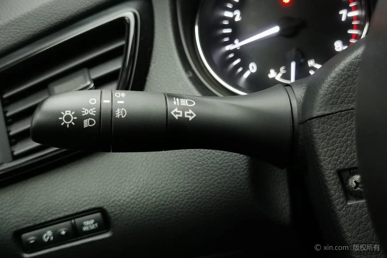Nissan X-Trail 2021 2.5L XL CVT 4WD Smart Connected Leading
