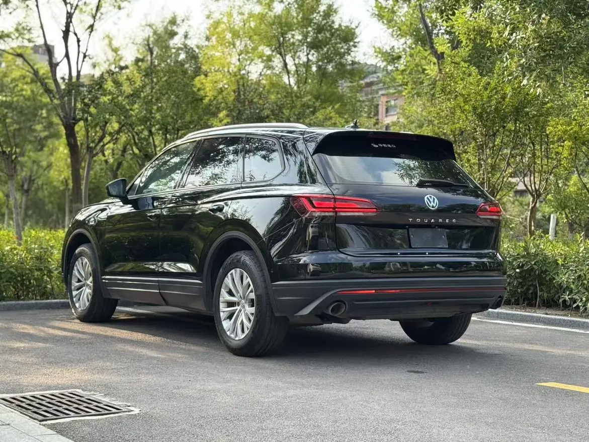 Volkswagen Touareg 2019 2.0TSI Navigator China VI