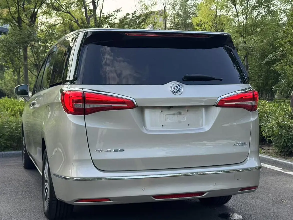 Buick GL8 2018 ES 28T Luxury China VI