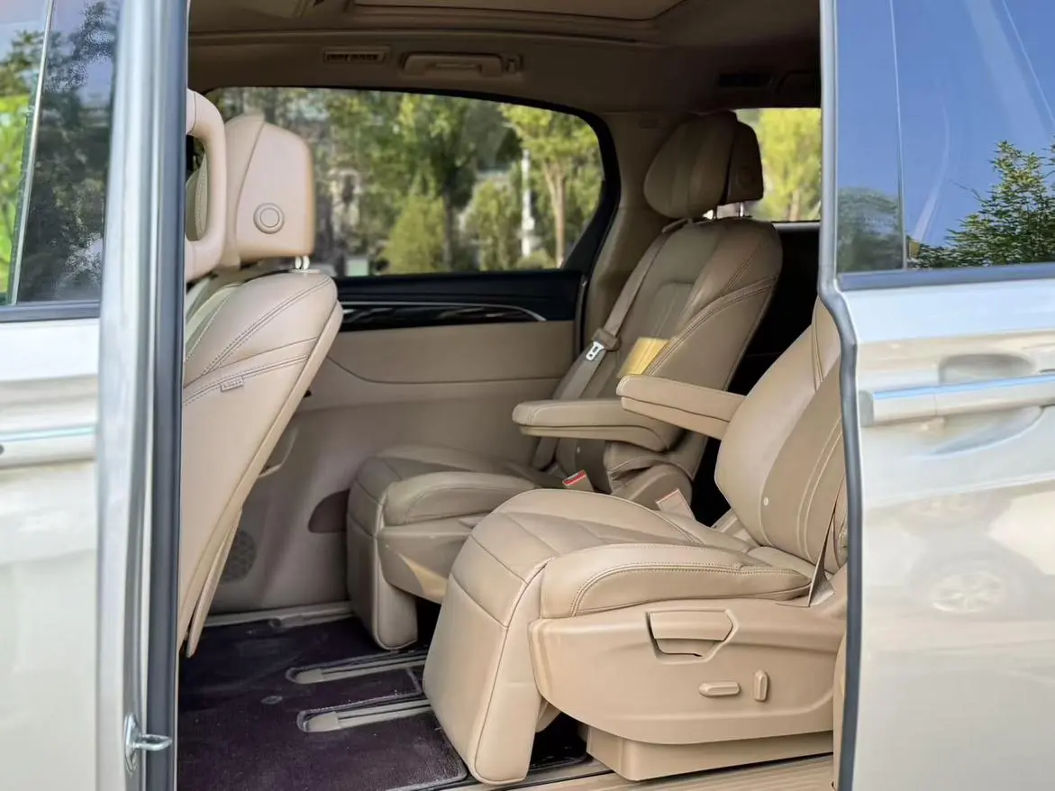 Buick GL8 2018 ES 28T Luxury China VI